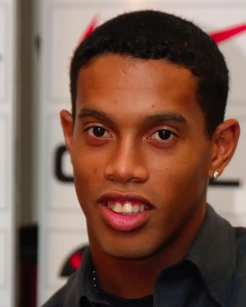 为拉蒙提供 为拉蒙提供