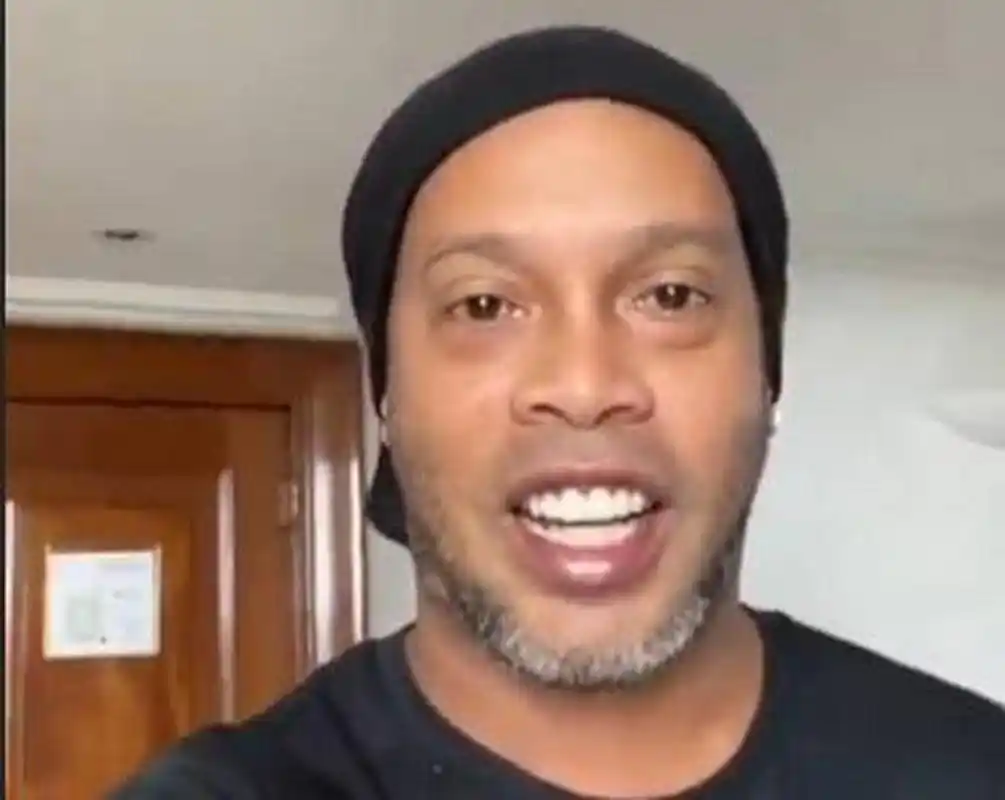 尤其是王诗 尤其是王诗