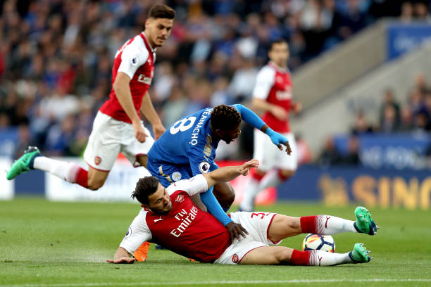 记者：B费经纪人与吉达联合有直接接触，但俱乐部层面尚无谈判