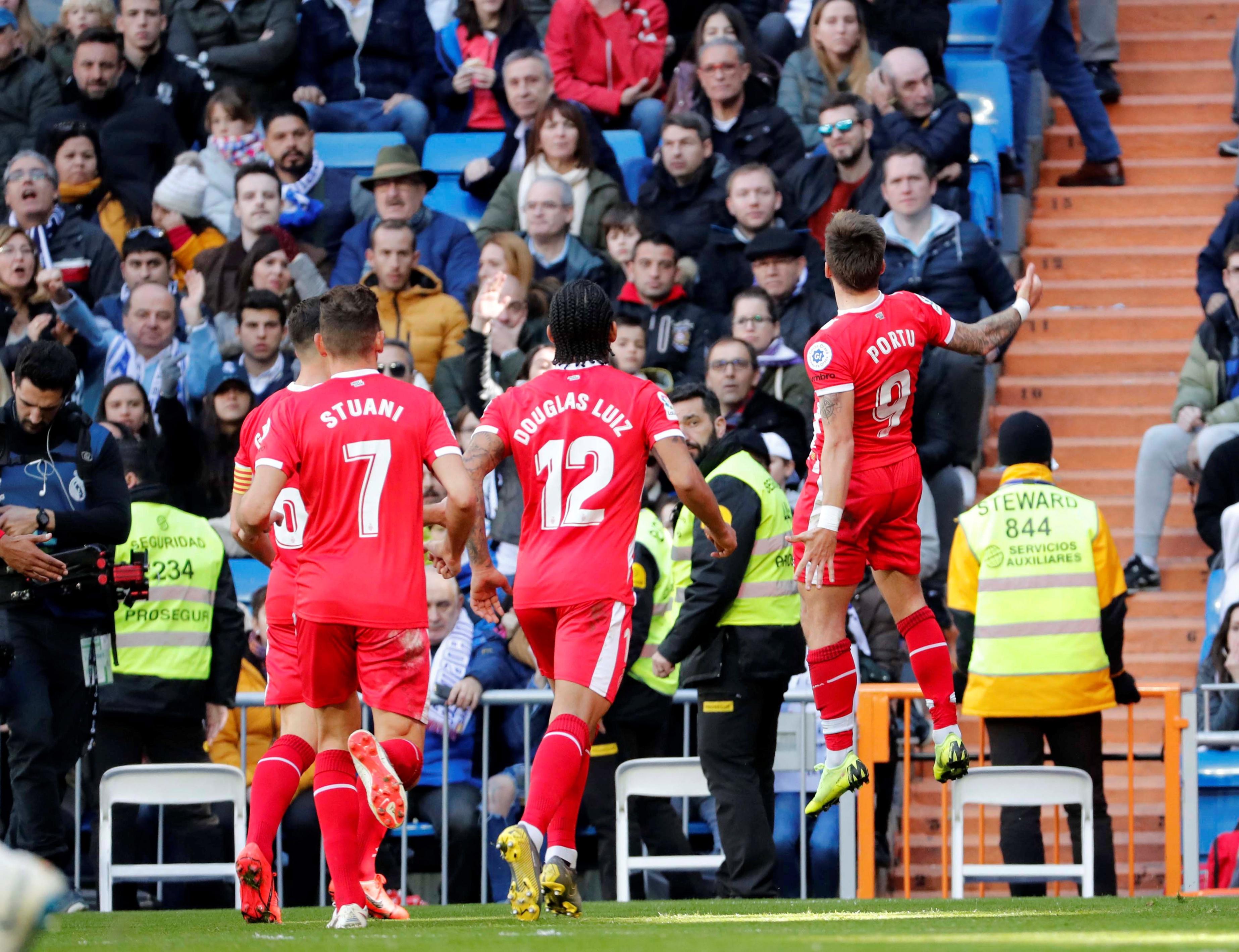 而中场的莫 而中场的莫